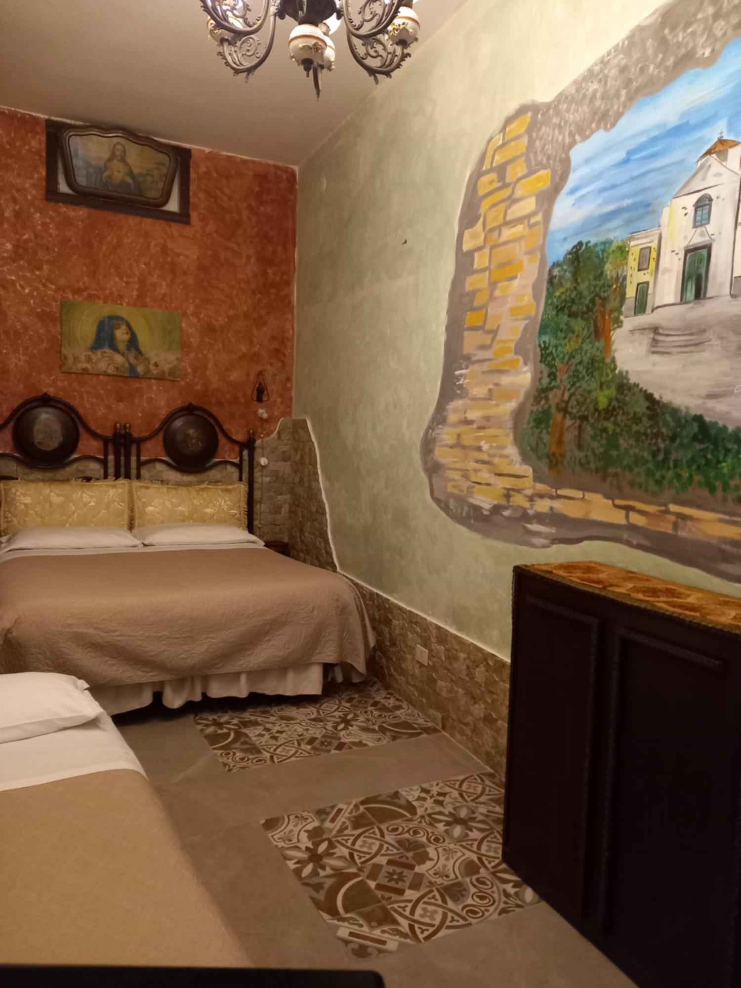 Bed and Breakfast Sicilia In Miniatura L'Atelier dell'Etna Zafferana Etnea Camera foto